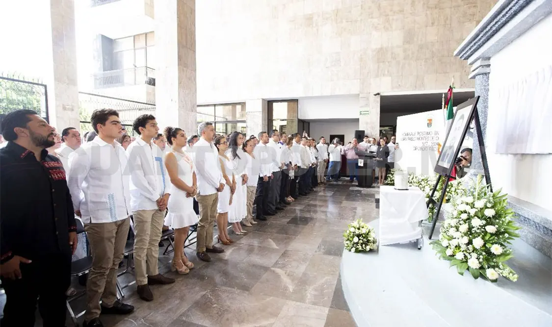 Rinden homenaje póstumo a Juan Pablo Montes de Oca