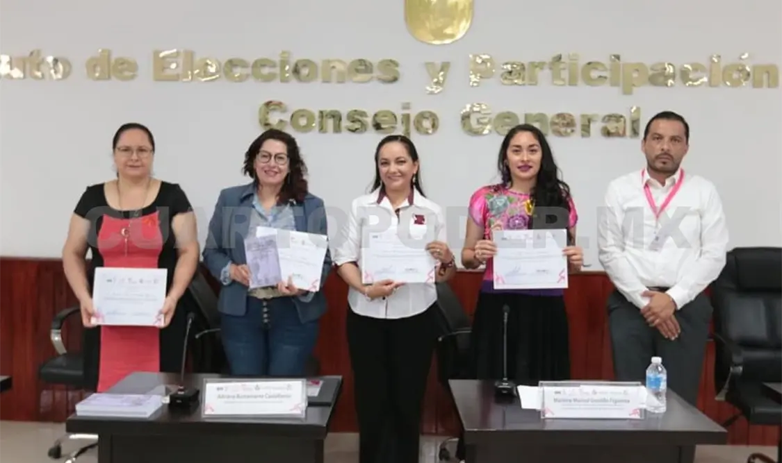 Entregan medallas a biblioteca del IEPC