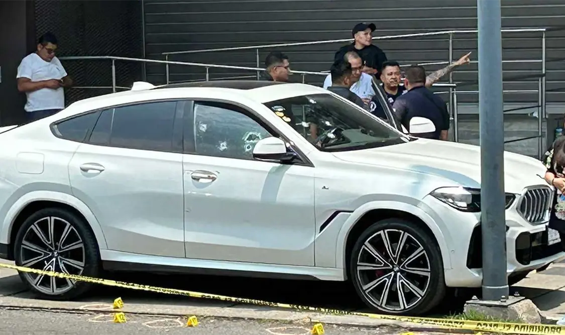 Exfuncionario fue asesinado cuando viajaba en su camioneta. El Universal