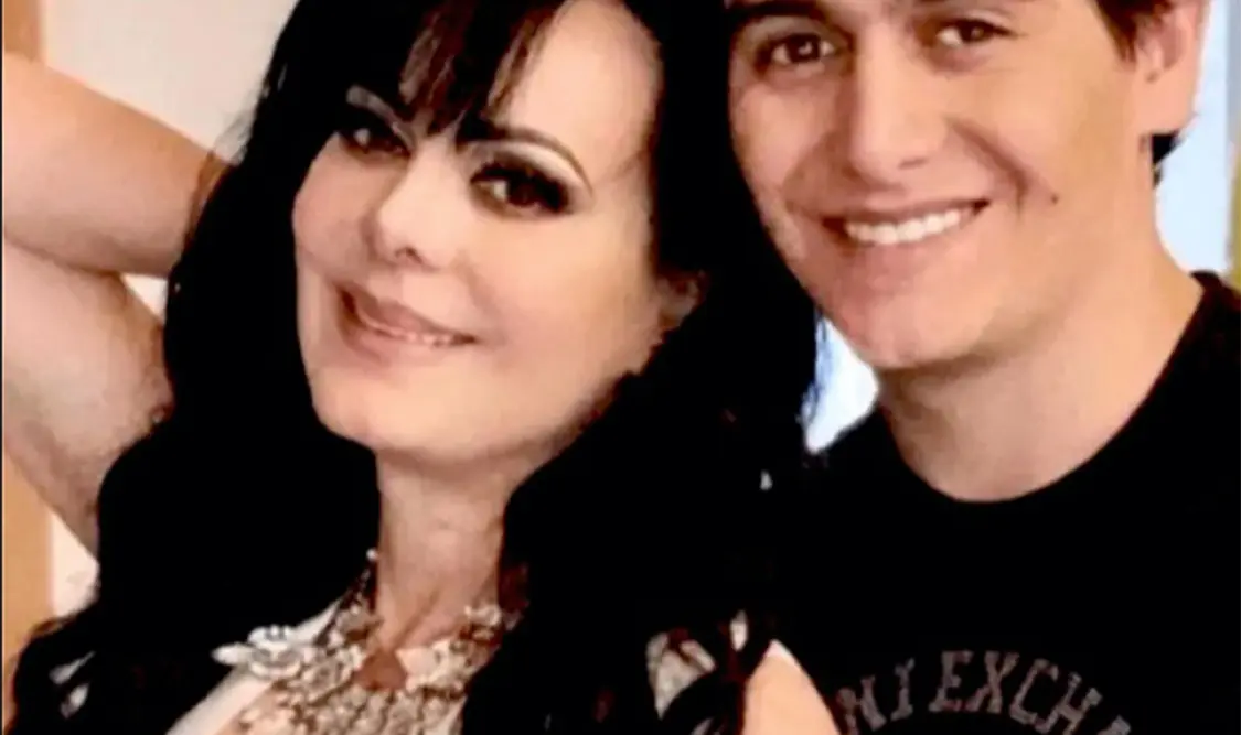 Guardia celebra a su Juliancito