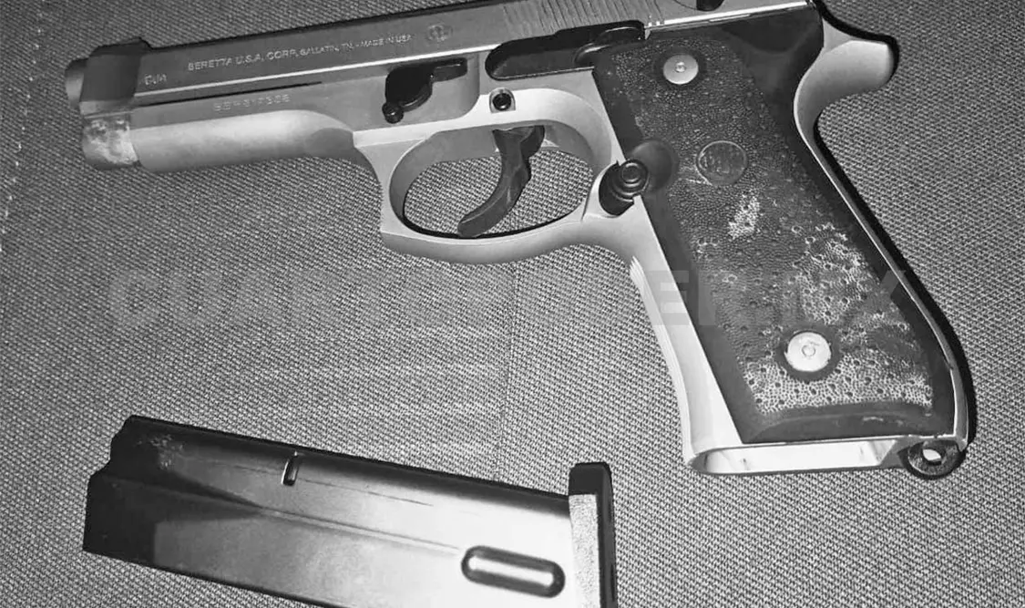 Portaban una pistola del calibre .9 mm y un cargador. Manuel Martínez / CP