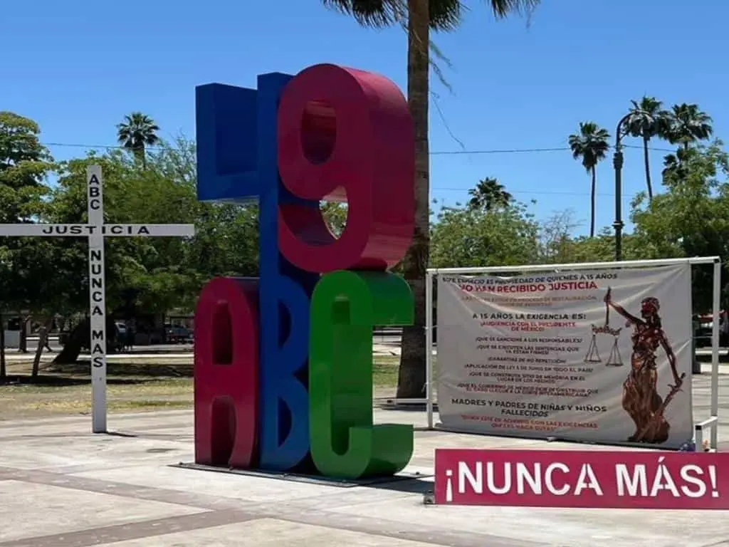 Las familias de las víctimas exigen al gobierno que se haga justicia. Cortesía