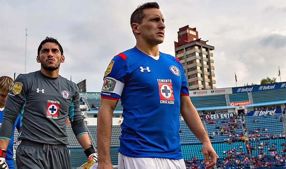 Yosgart revela altercados con Corona