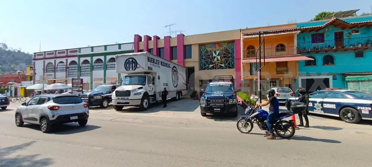 Recibe San Cristóbal el material electoral