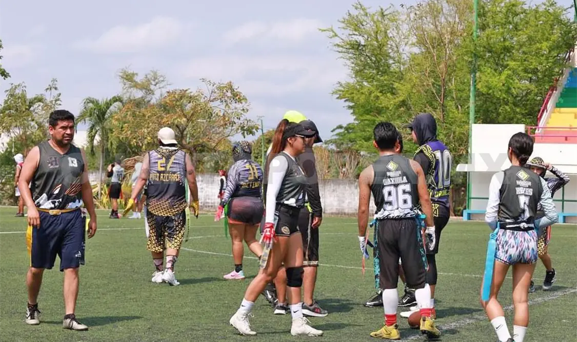 Atletas destacan en el Masivo Deportivo
