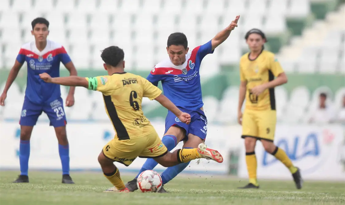 Giovanni Mérida peleó en todo momento en busca del empate, pero no lo consiguió. Cortesía