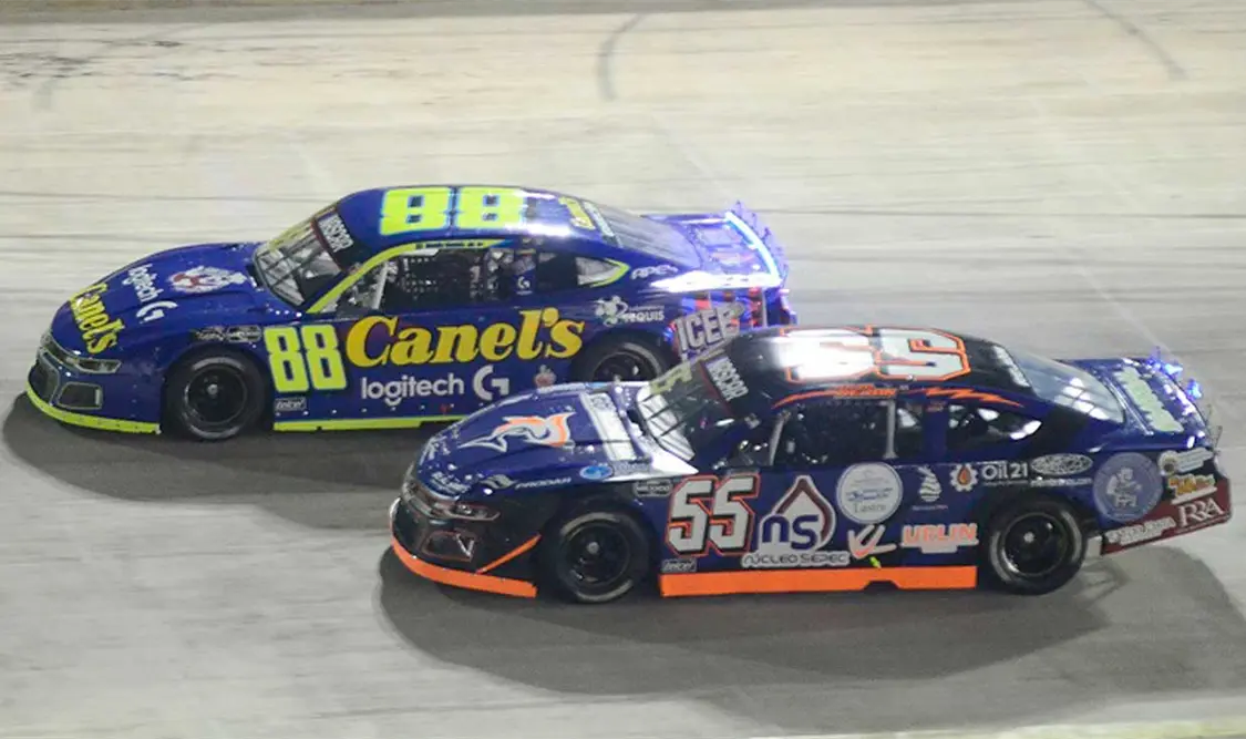 Como ya es costumbre en cada visita a Chihuahua, la actividad Nascar México fue cien por ciento nocturna. Cortesía