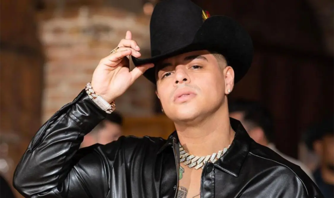 Eduin Caz denuncia robo millonario