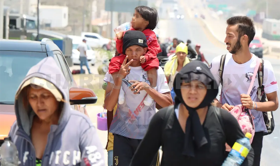 Exigen atención médica a migrante atropellado