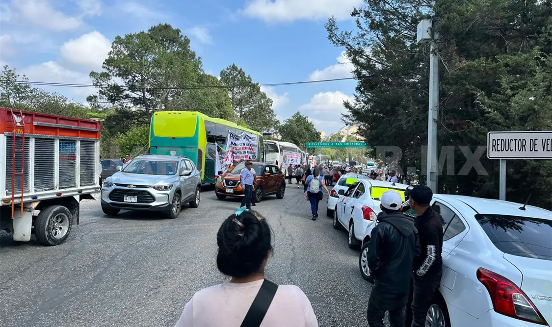 Piden construcción de una central camionera