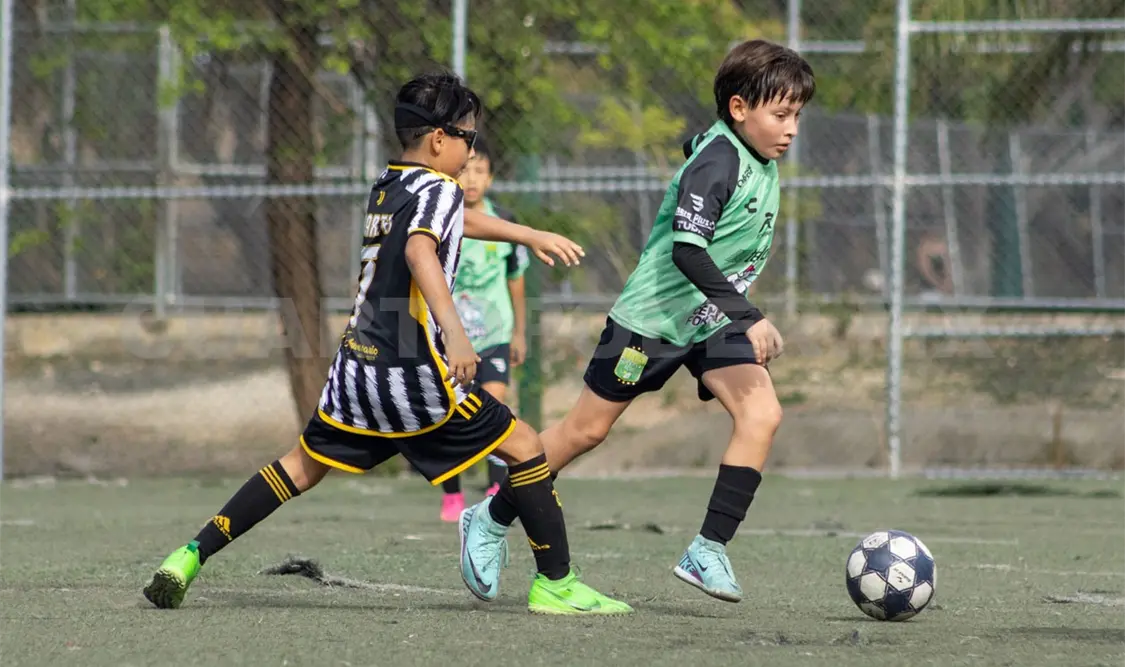 León Filial empata contra Juventus