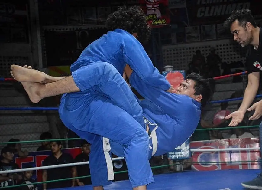 Atletas de distintos deportes de contacto participaron en este evento en la capital chiapaneca. Cortesía