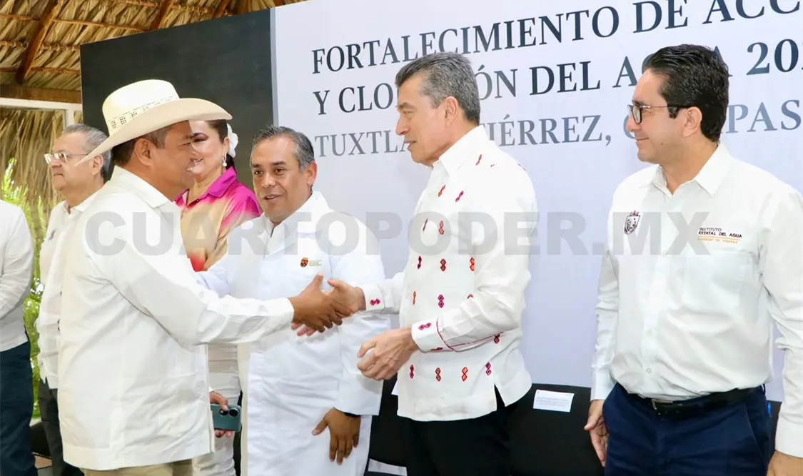 Arranca Programa de Desinfección y Cloración de la Red de Agua 2024