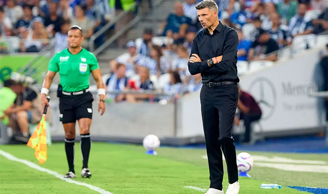 Fernando Ortiz se queda en Rayados
