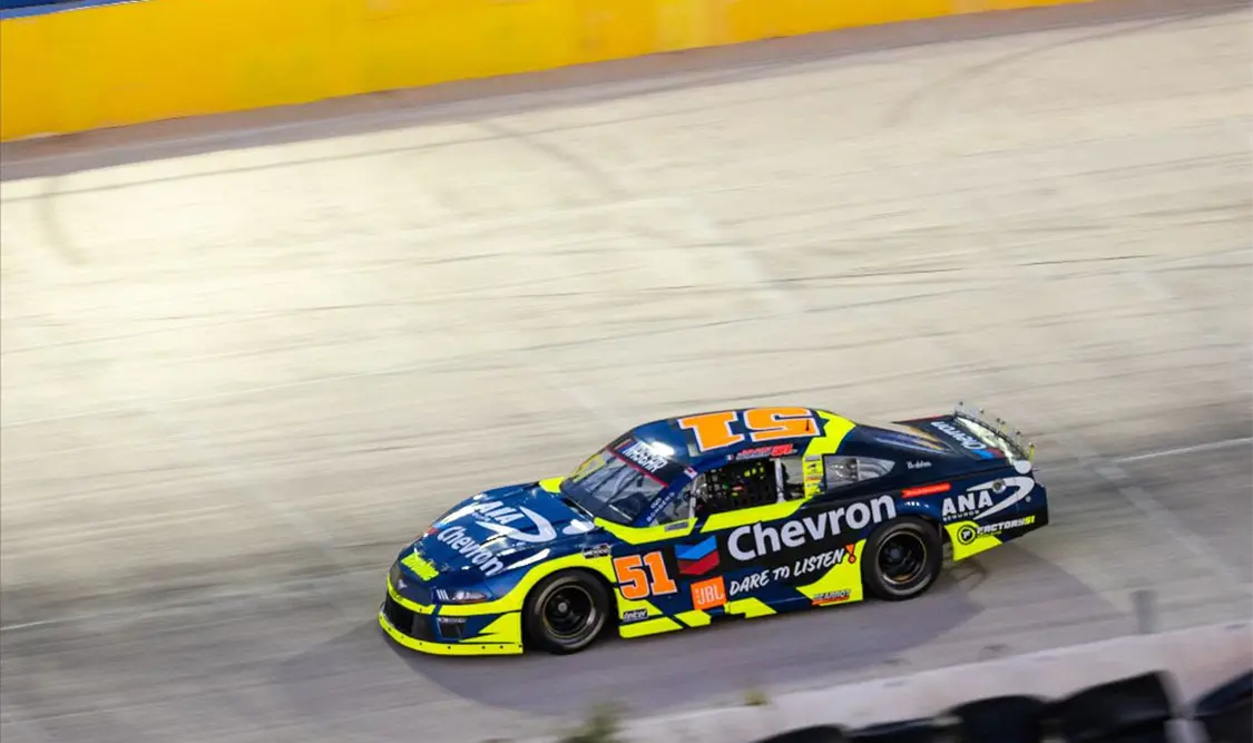 Jake Cosío, a Monterrey por la victoria