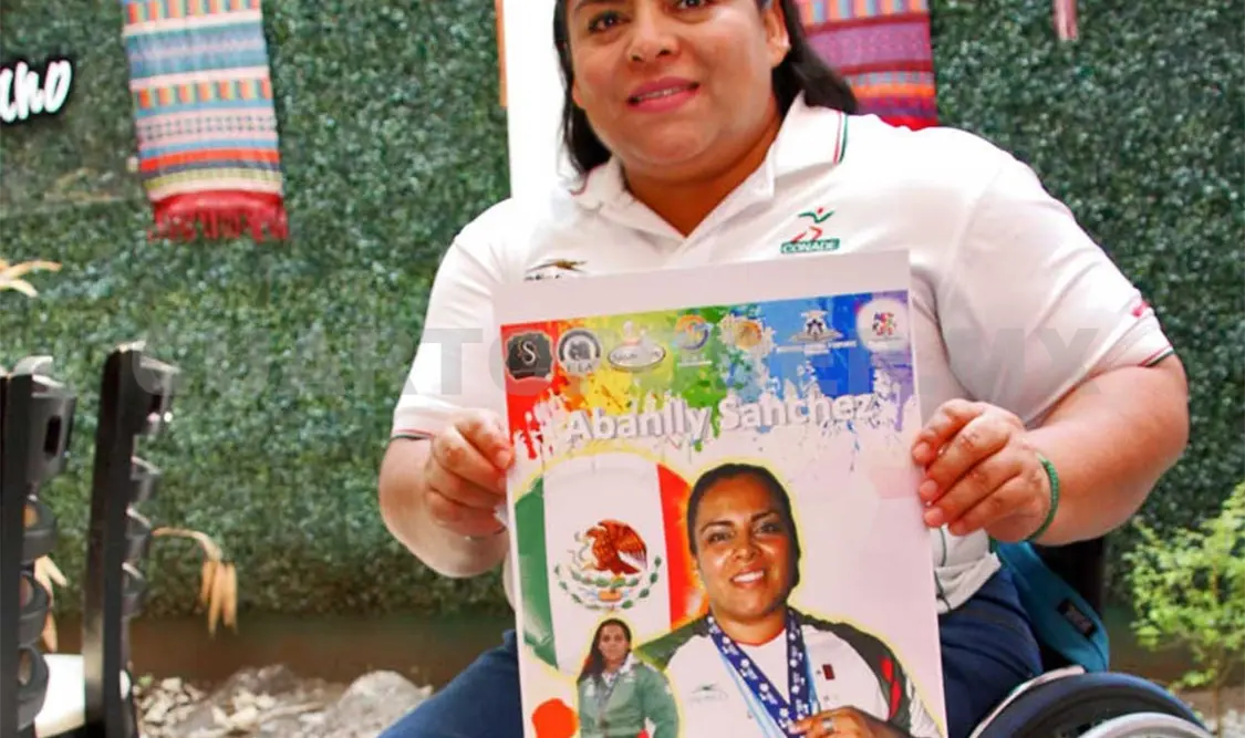 Tres de los cuatros atletas que estarán participando asistieron a la presentación de la actividad. Alan Pola/CP