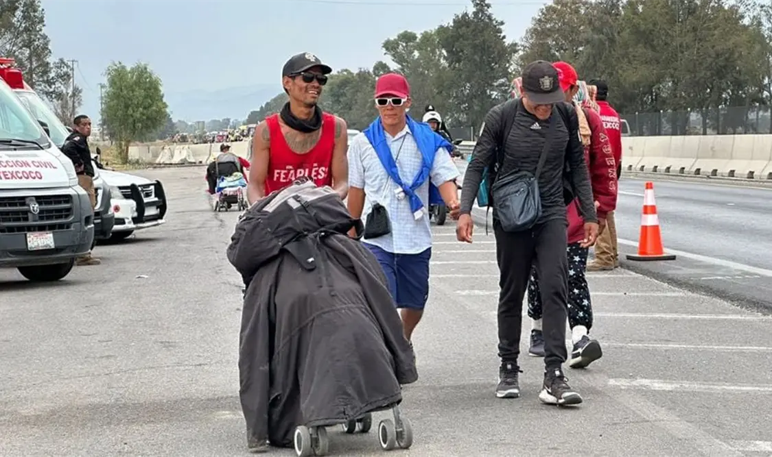 Caravana migrante llega a Texcoco
