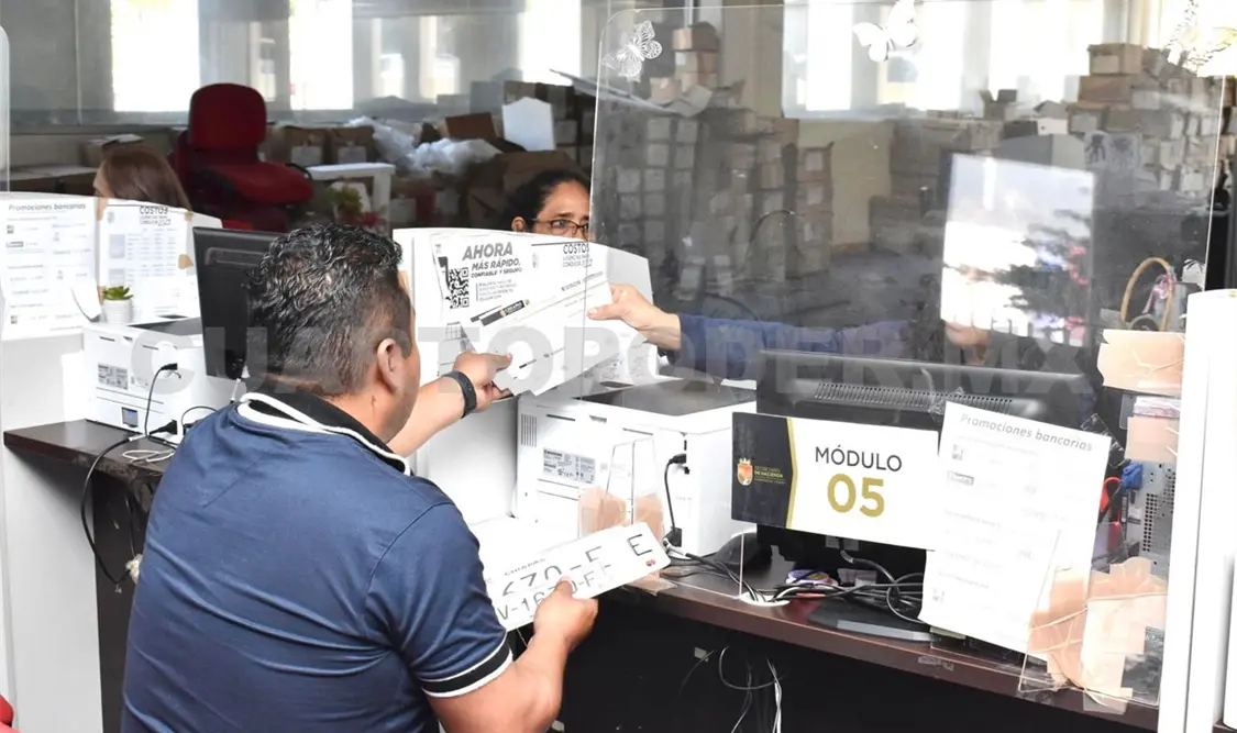 Ofrece descuento en multas y recargos vehiculares
