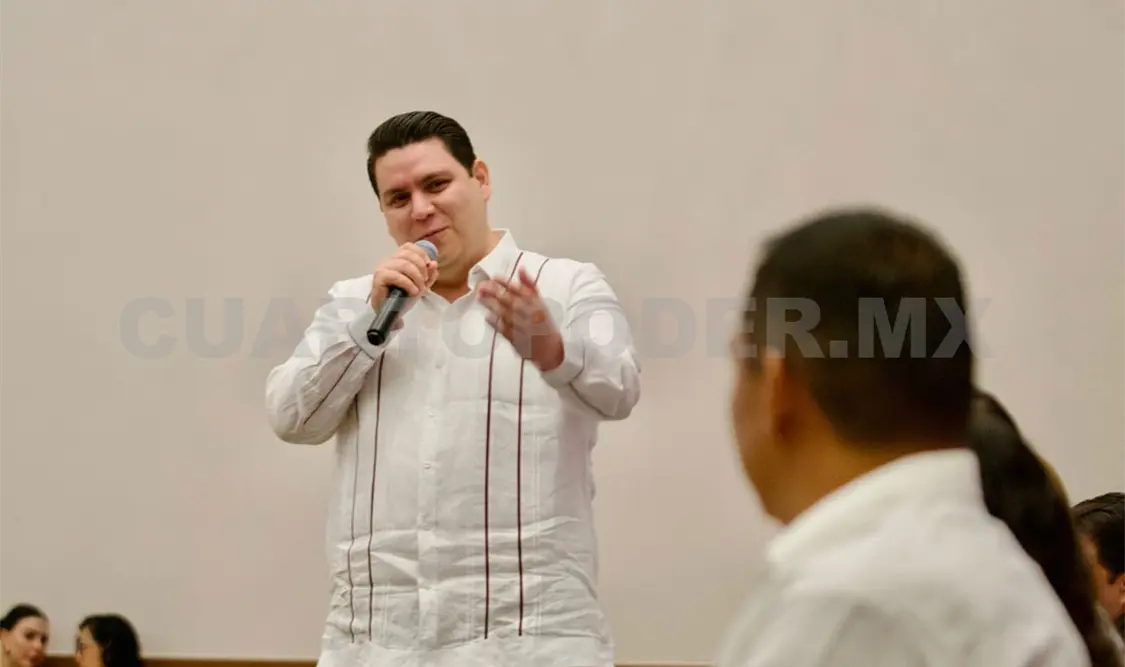 Llama Molina a sumar voluntades y avanzar