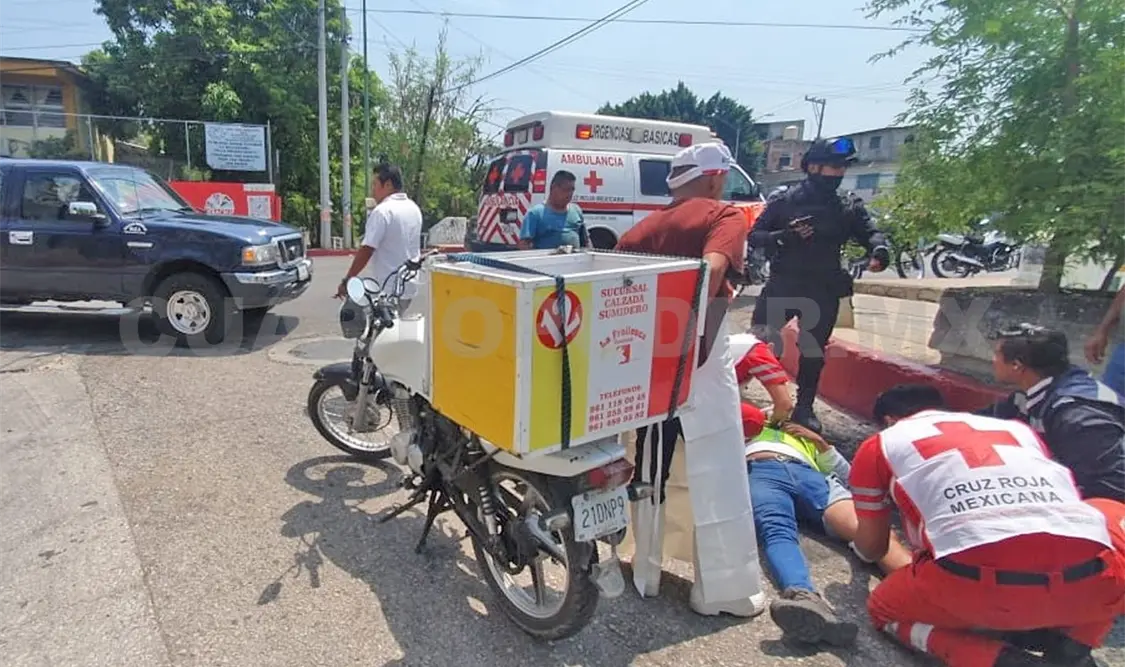 Impactan a un motorrepartidor y resulta malherido