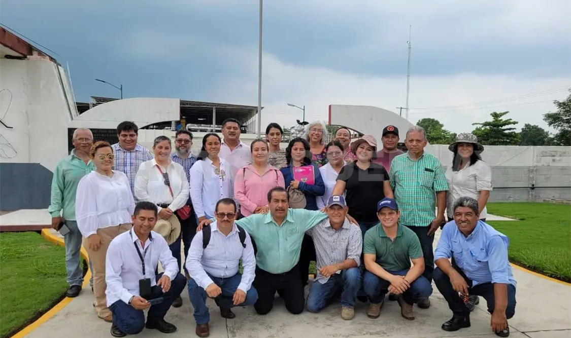 Reconocen planta de producción Moscafrut