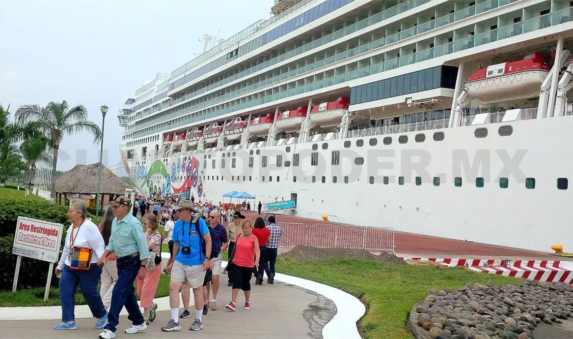 Anuncia el arribo de 7 cruceros