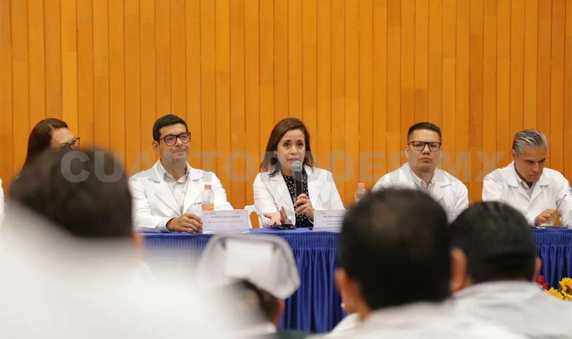 Monitoreo por parte de la doctora Duque Molina. CP