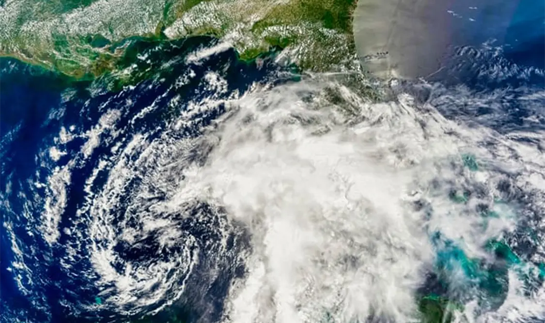 Gobierno de NL lanza alerta máxima por ciclón