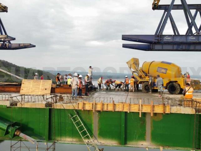 Puente atirantado se inaugurará en julio Puente atirantado se inaugurará en julio