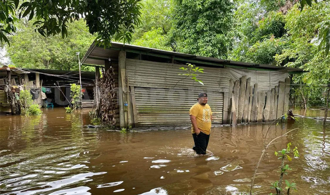 Encharcamientos en zonas bajas por lluvias