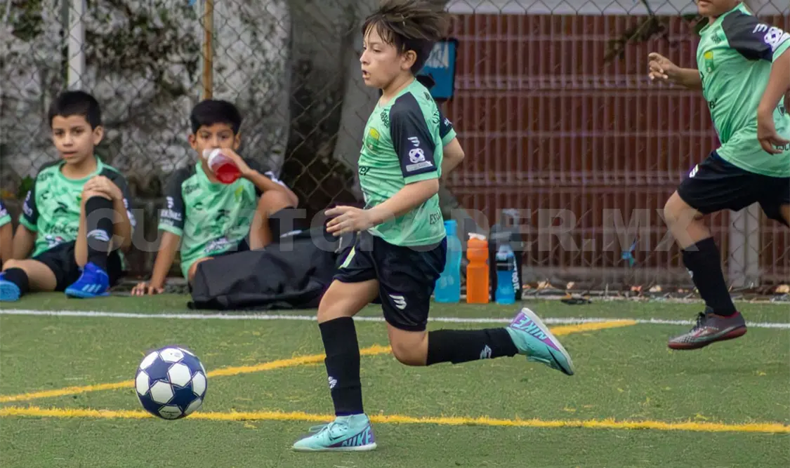 León gana con un “Iñakinazo”