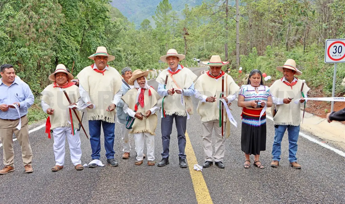Entrega Escandón camino Chanal-La Mendoza