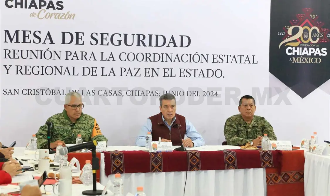 Refrenda REC compromiso con maestros