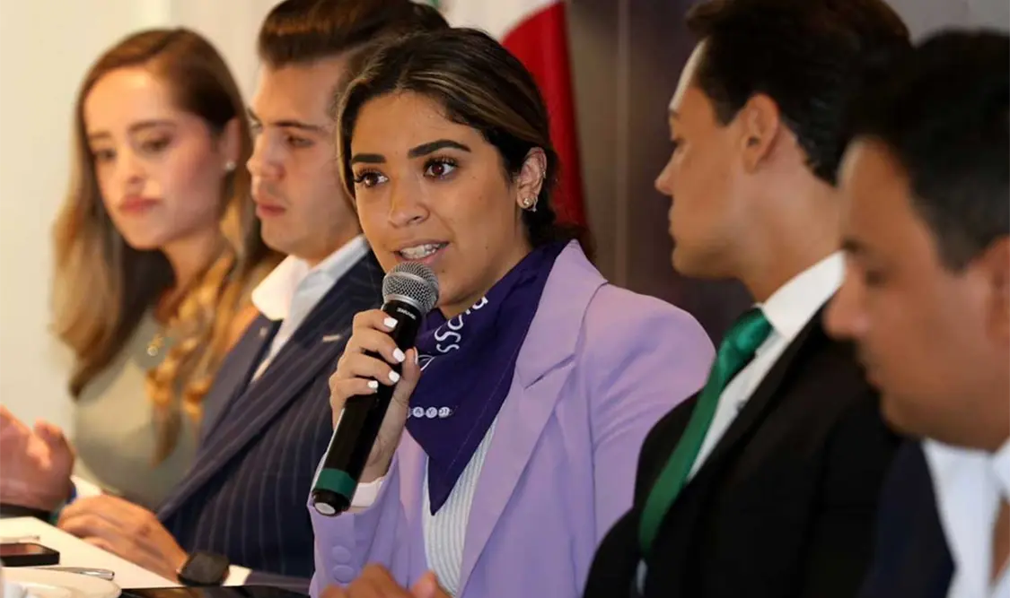 María Teresa Ealy Díaz va por Agenda de Mujeres