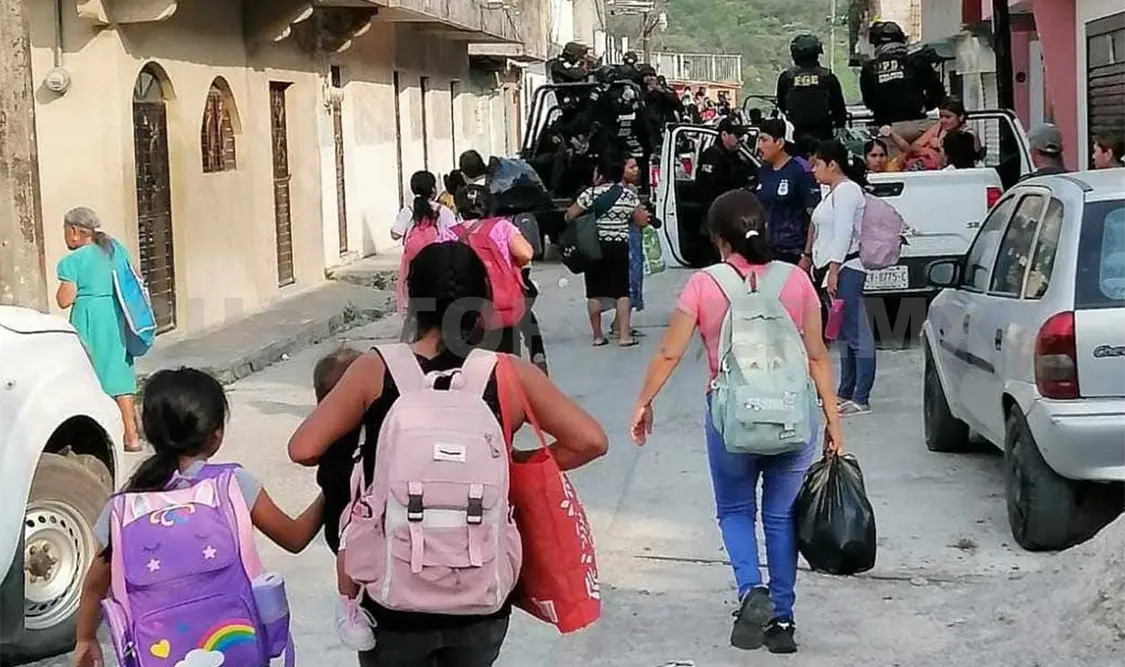 Regresaron a Tila cuatro mil desplazados