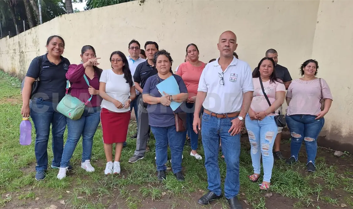 Denuncian desfalco en cooperativa escolar