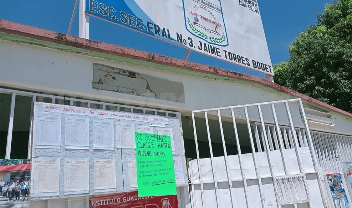 Suspenden clases en secundaria hasta aclarar desfalco