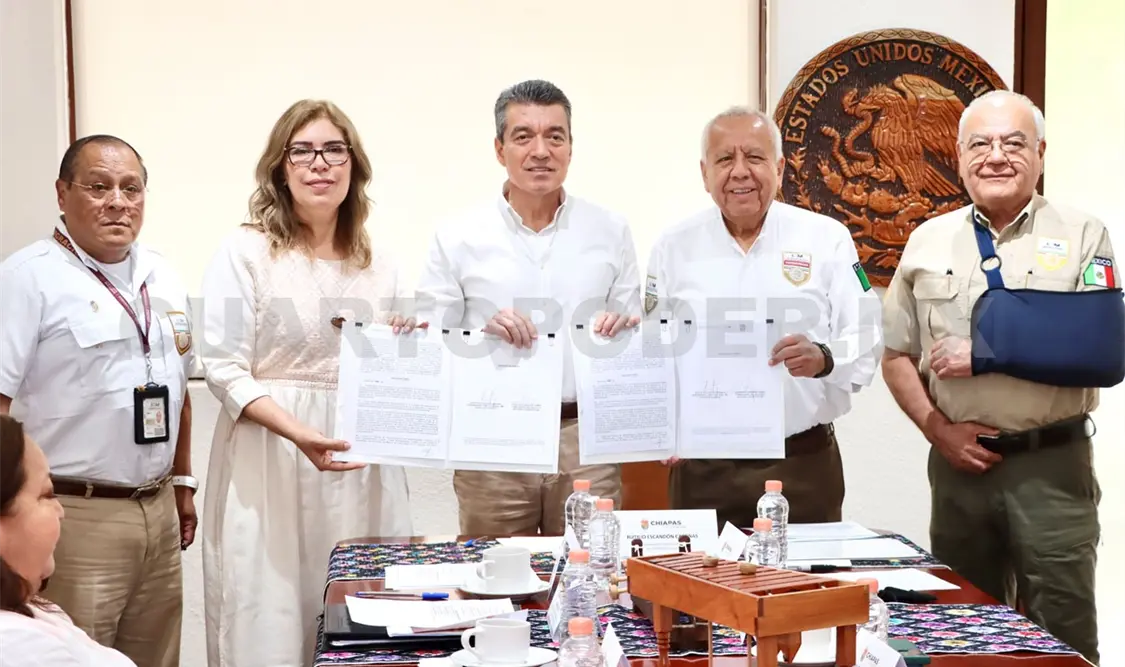 Atestigua REC convenio de Migración y Educación