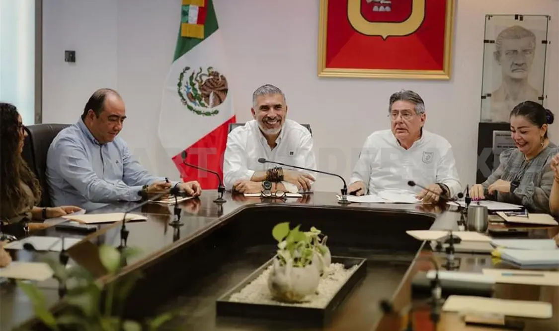 Organizada transición entre gobiernos: Torres