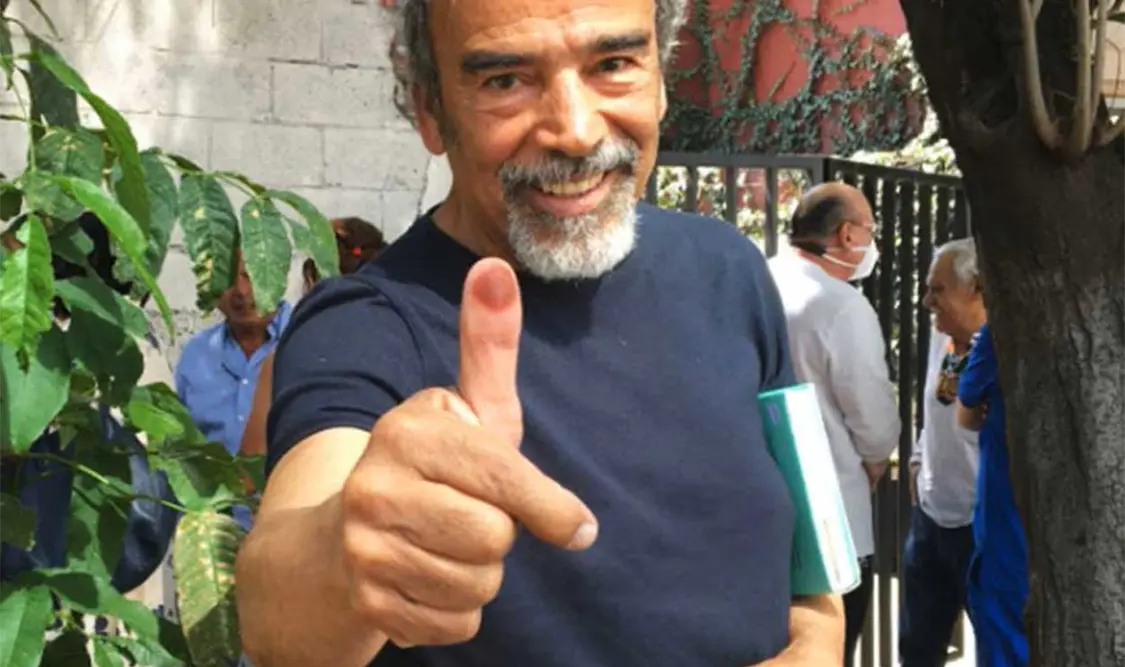 Damián Alcázar hará humor violento