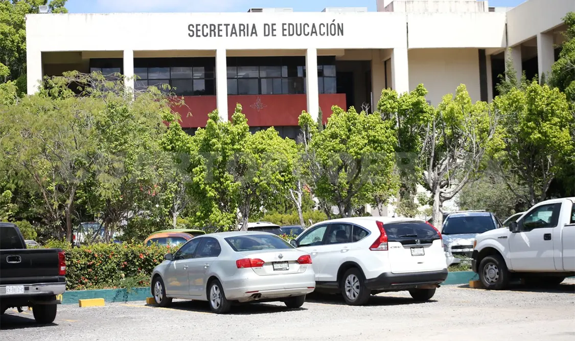 Señalan irregularidades en designación de plazas