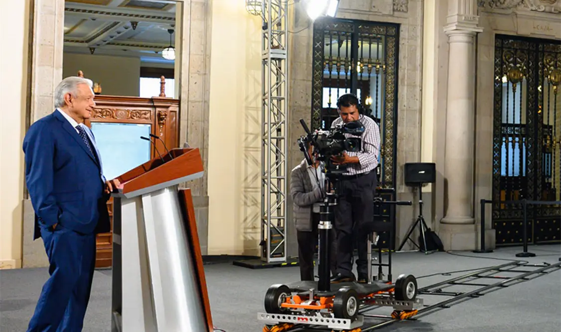 Urge AMLO el relevo de jueces en el Poder Judicial