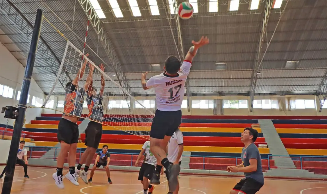 Zenit Kazán y Titos Club protagonizaron uno de los juegos de esta primera semana. Diego Pérez/CP