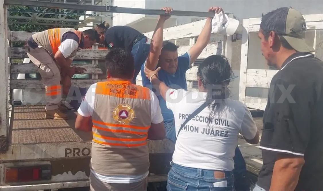 Colisiona Tuc Tuc en la vía a Cacahoatán