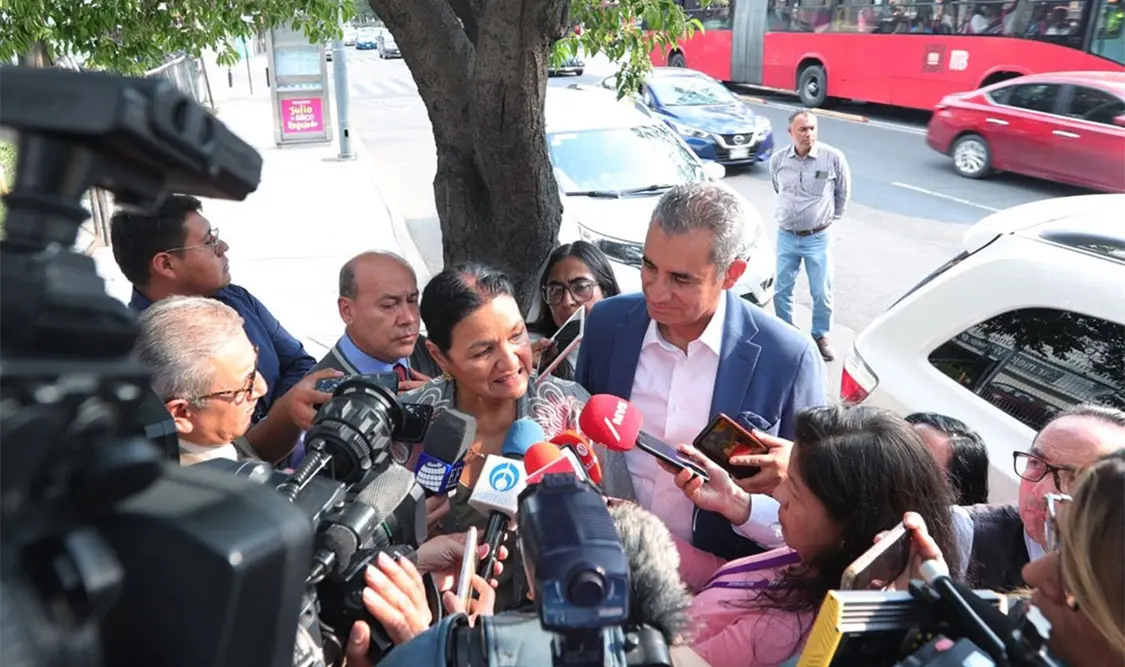 Acuden exlíderes del PRI al TEPJF