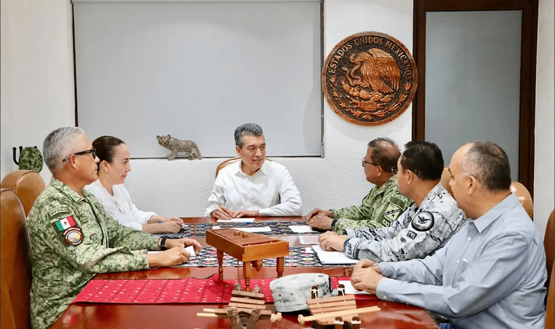 Se reúne Rutilio Escandón con mandos de Sedena y Guardia Nacional