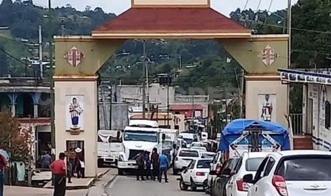 Acuerdan levantar los bloqueos en Oxchuc