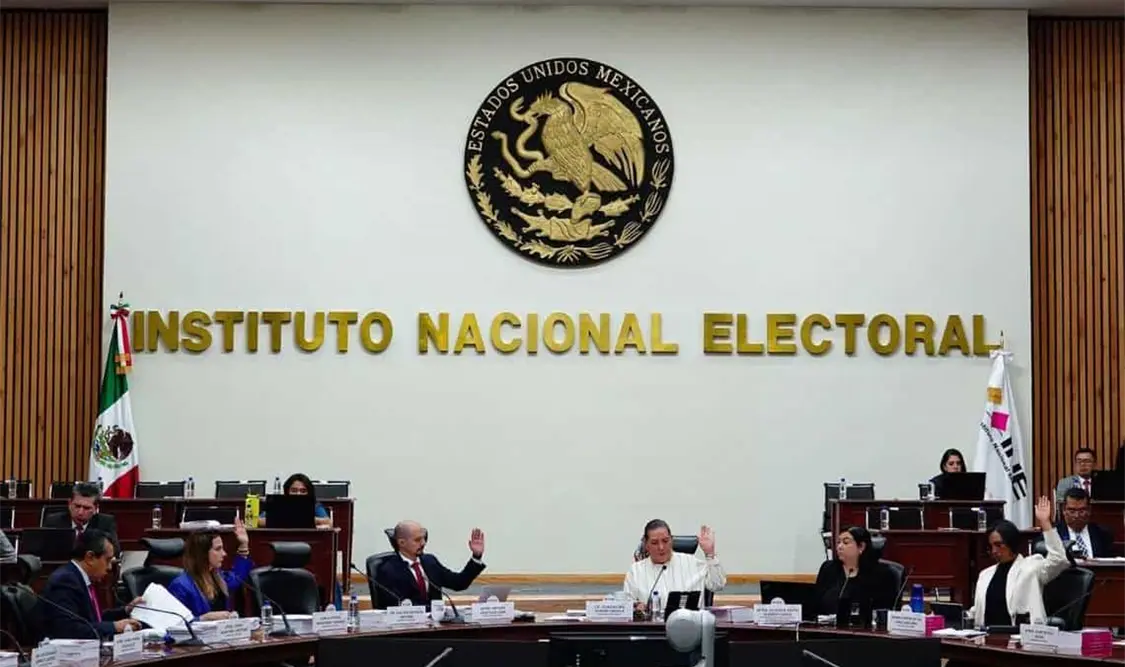 La propuesta inicial planteaba sancionar con un 150 % del monto involucrado, pero el INE acordó reducirlo al 100 %. Cortesía