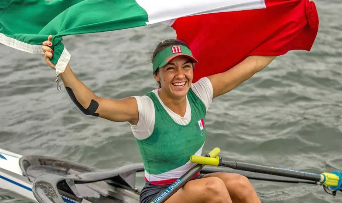 Las competidoras recorrieron un total de doscientos metros y la mexicana remontó en los últimos cien, superando a la panameña Alejandra Alonso Alderete. Agencias