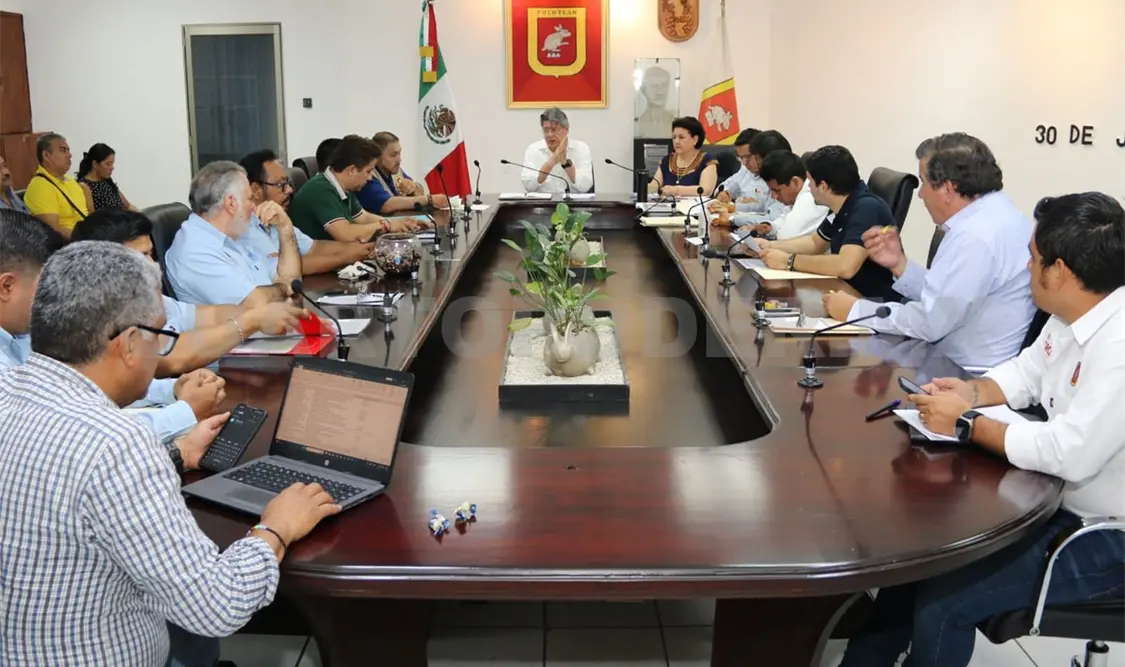 Carlos Morales fortalece la atención ciudadana